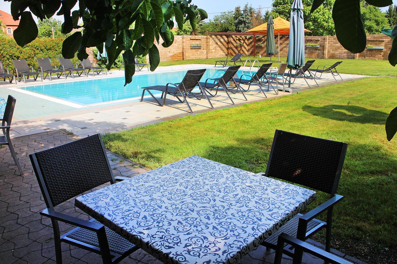 Bed and Breakfast Marben Panzió Hegykő Exterior foto